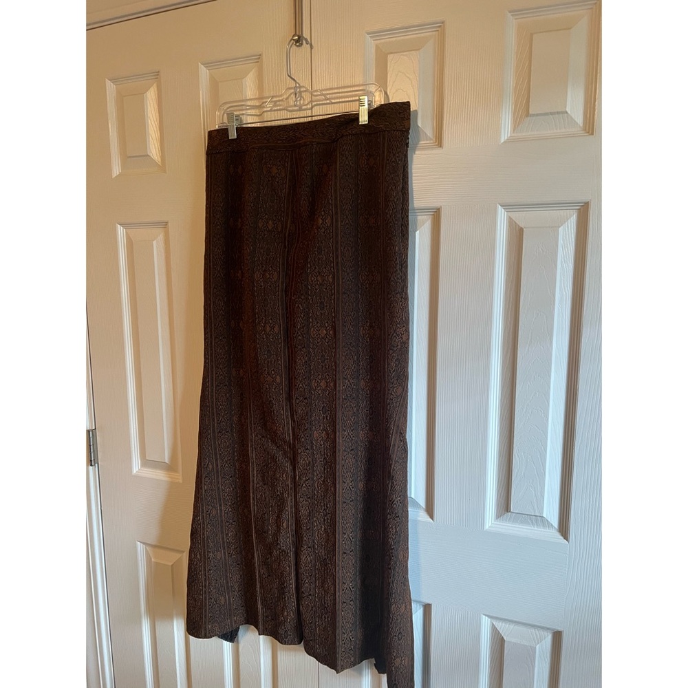 Harold's Black Maxi A-Line Skirt for Work